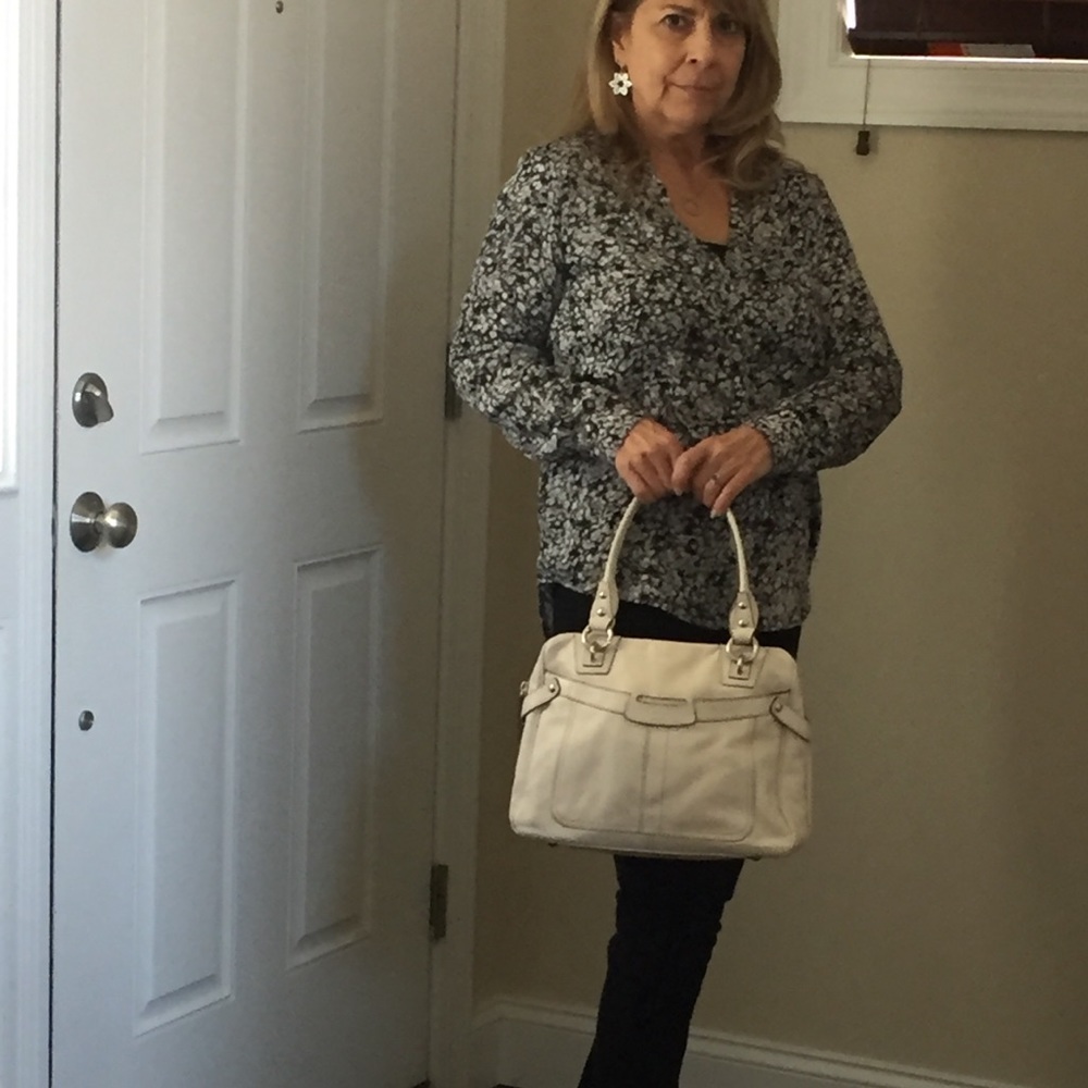 Coach White Leather Handbag No D1282-Z19604 VEC